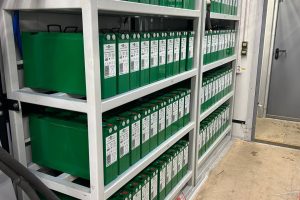 Преимущества и недостатки различных технологий аккумуляторов: AGM vs GEL vs жидкий электролит